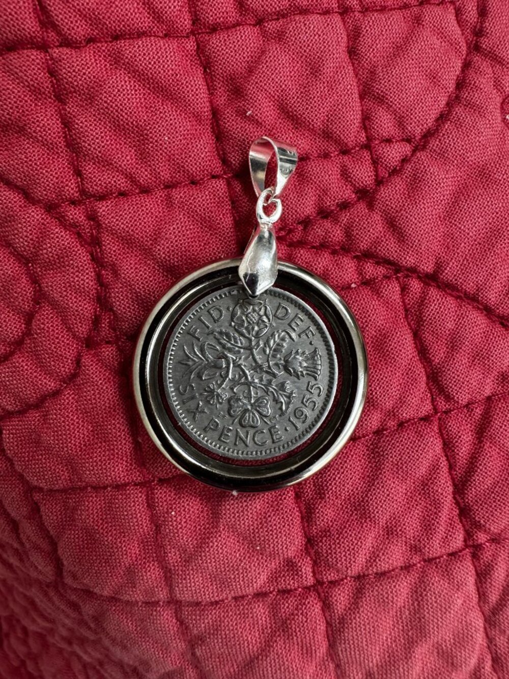 1955 British Sixpence Royal Floral Vintage Coin Resin Pendant - Picture 16 of 16